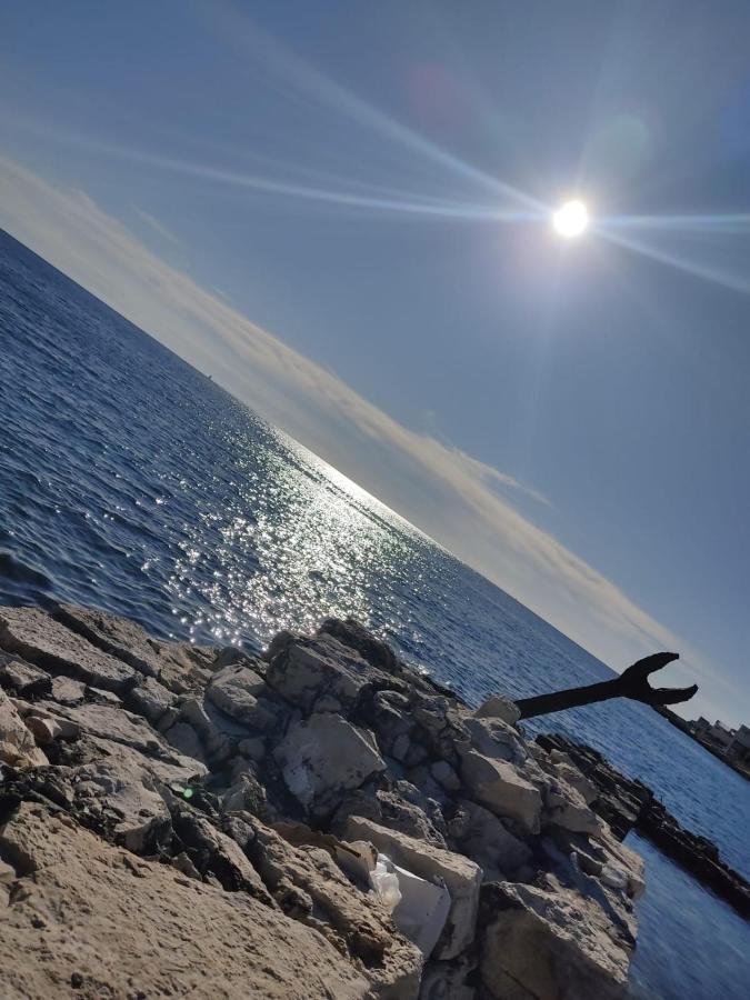 Apartmani Amans Pola Esterno foto